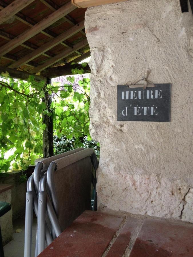 Domaine De Villot Hotel Sainte-Colombe-de-Villeneuve Екстериор снимка