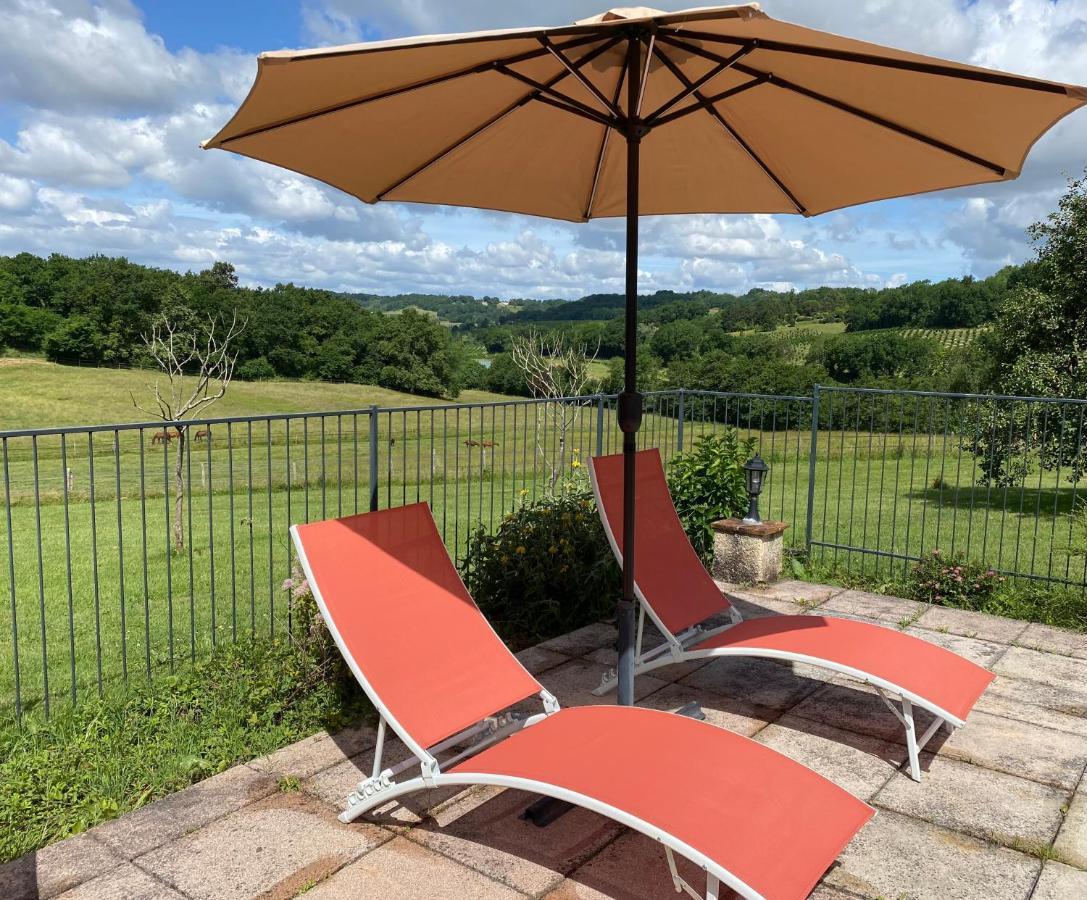 Domaine De Villot Hotel Sainte-Colombe-de-Villeneuve Екстериор снимка
