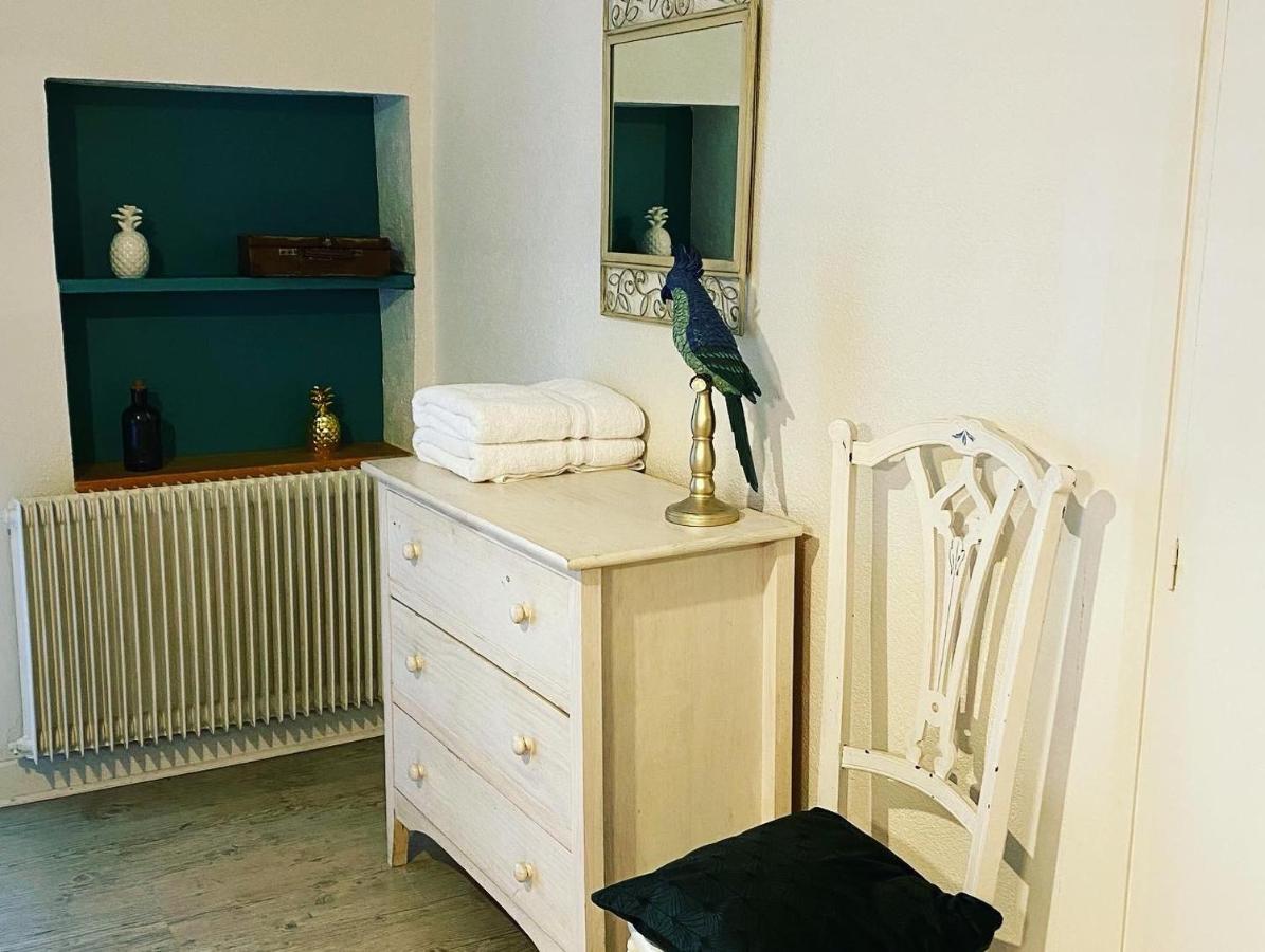 Domaine De Villot Hotel Sainte-Colombe-de-Villeneuve Екстериор снимка